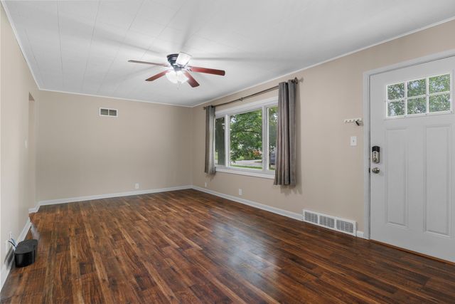 515 N 26TH Street, Council Bluffs, IA 51501