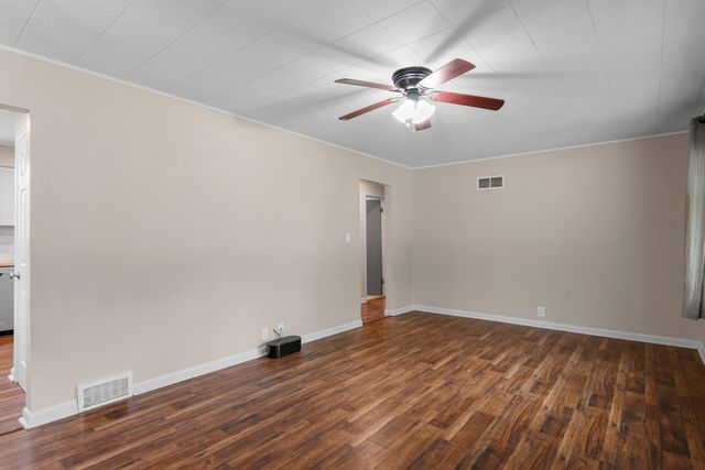 515 N 26TH Street, Council Bluffs, IA 51501