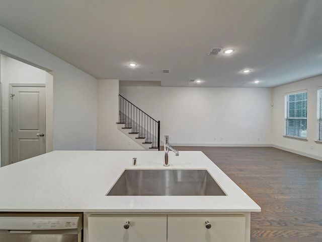 7228 Sideoats Gama Street, Frisco, TX 75033