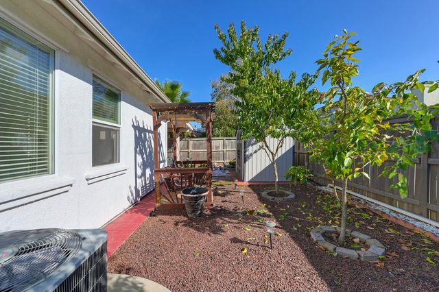 3930 Riley Anton Way, Rancho Cordova, CA 95742