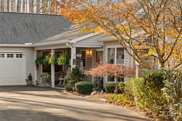 58 St Andrews Drive, Etowah, NC 28729