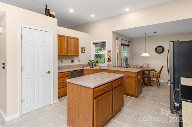 58 St Andrews Drive, Etowah, NC 28729