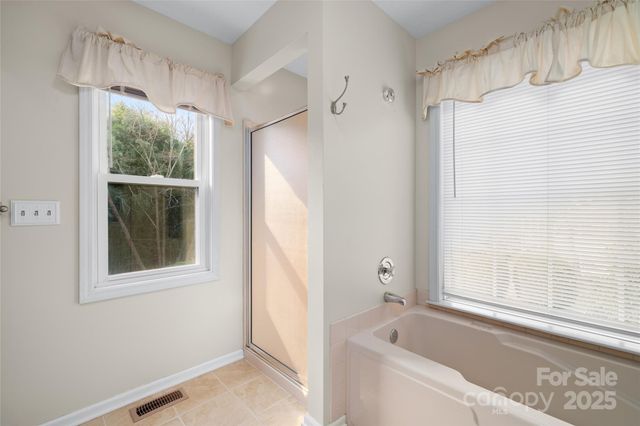 58 St Andrews Drive, Etowah, NC 28729