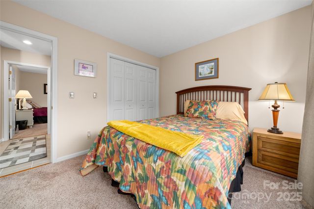 58 St Andrews Drive, Etowah, NC 28729