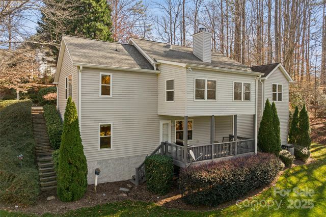 58 St Andrews Drive, Etowah, NC 28729