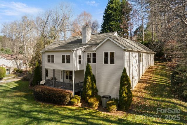 58 St Andrews Drive, Etowah, NC 28729