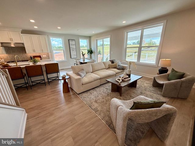 403 EMMITT, Royersford, PA 19468