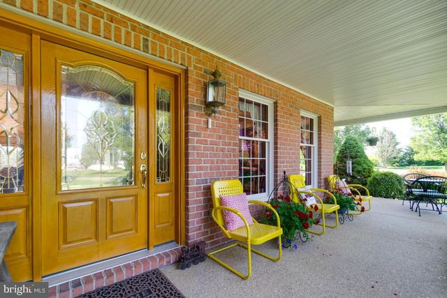 613 HANOVER PIKE, Hampstead, MD 21074