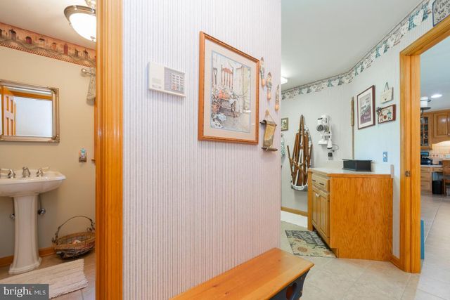 613 HANOVER PIKE, Hampstead, MD 21074