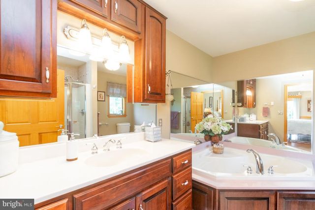 613 HANOVER PIKE, Hampstead, MD 21074