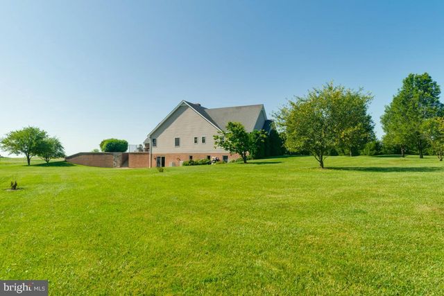 613 HANOVER PIKE, Hampstead, MD 21074