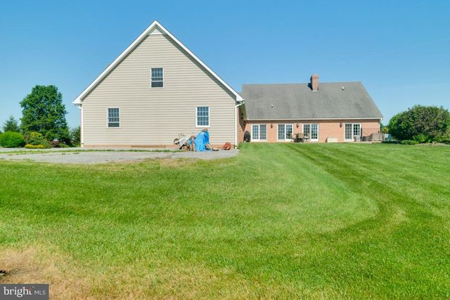 613 HANOVER PIKE, Hampstead, MD 21074