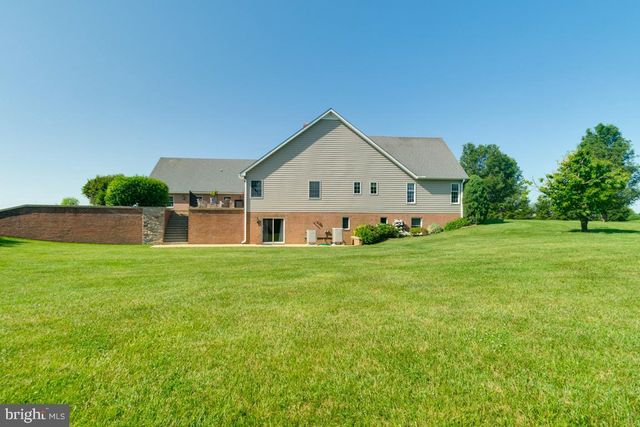 613 HANOVER PIKE, Hampstead, MD 21074