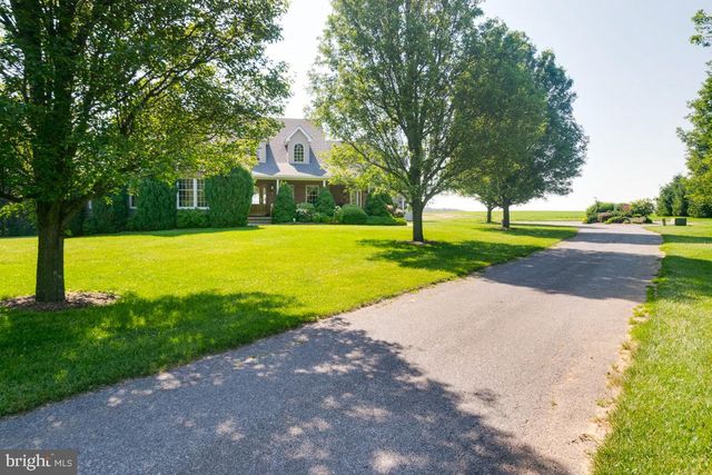 613 HANOVER PIKE, Hampstead, MD 21074
