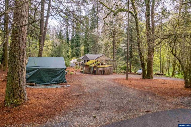 3960 Deepwood Ln NW, Salem, OR 97304