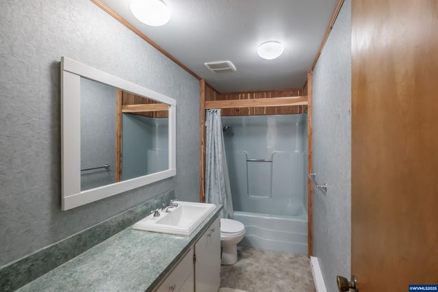 3960 Deepwood Ln NW, Salem, OR 97304