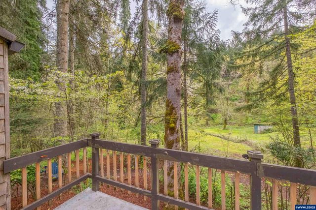 3960 Deepwood Ln NW, Salem, OR 97304