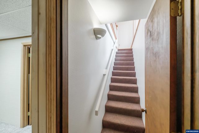 3960 Deepwood Ln NW, Salem, OR 97304
