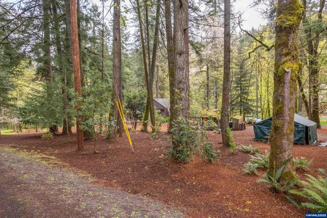 3960 Deepwood Ln NW, Salem, OR 97304