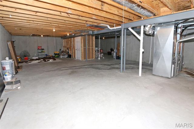 713 Palisades Drive, St Charles, MO 63301