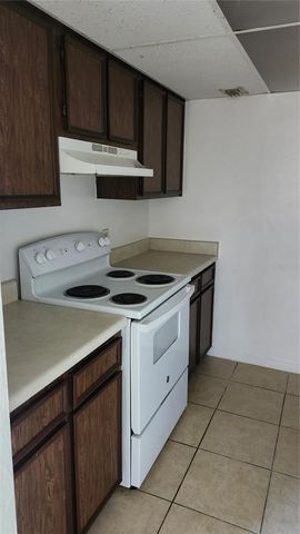 1216 KENNEDY ROAD 10, Daytona Beach, FL 32117