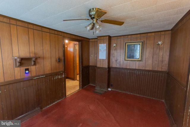 404 S CHARLES ST, Charles Town, WV 25414