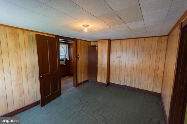 404 S CHARLES ST, Charles Town, WV 25414