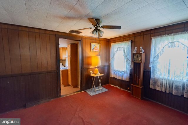 404 S CHARLES ST, Charles Town, WV 25414