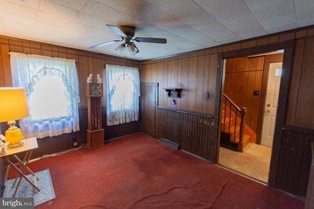 404 S CHARLES ST, Charles Town, WV 25414