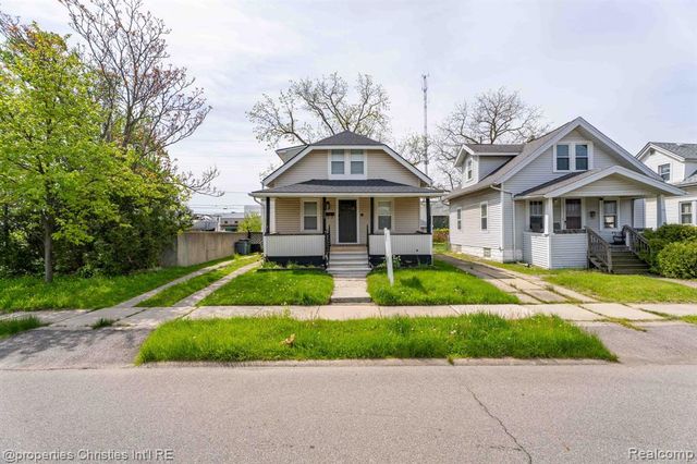 988 E Troy Street, Ferndale, MI 48220
