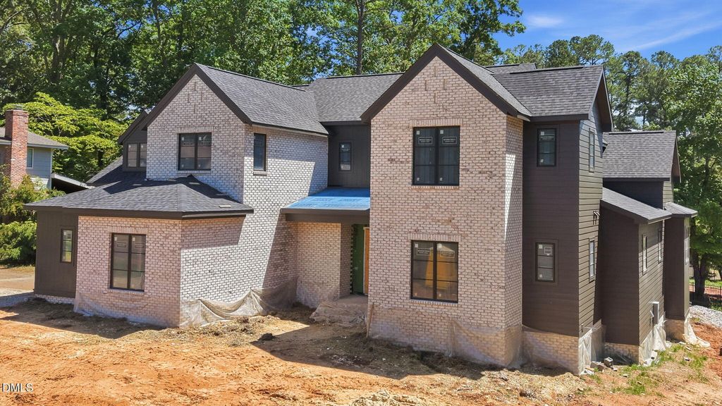 1221 Gunnison Place, Raleigh, NC 27609