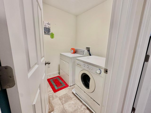 5605 Red Alder Street, Groveport, OH 43125