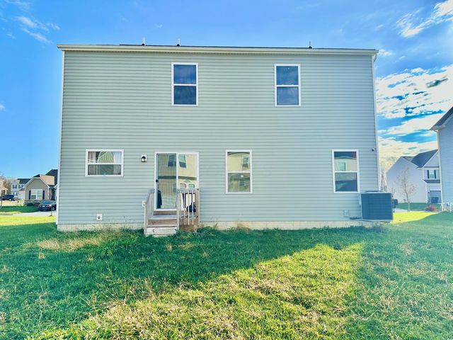 5605 Red Alder Street, Groveport, OH 43125