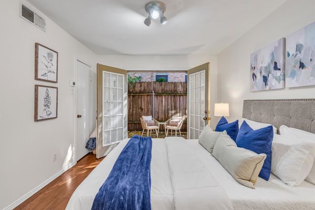 4525 Gilbert Avenue 104, Dallas, TX 75219