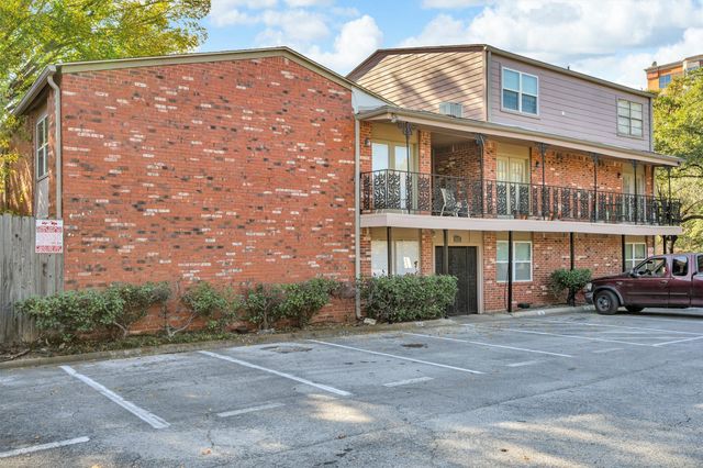 4525 Gilbert Avenue 104, Dallas, TX 75219