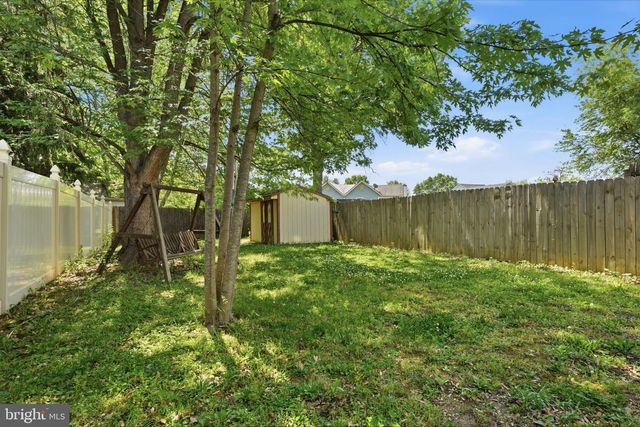 110 HORSESHOE LN, Horsham, PA 19044