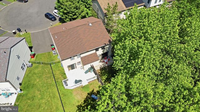 110 HORSESHOE LN, Horsham, PA 19044