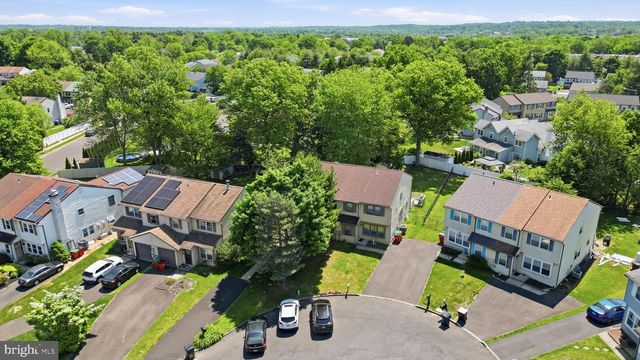 110 HORSESHOE LN, Horsham, PA 19044