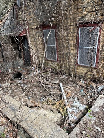 1000 Spring Garden Ave, Spring Garden, PA 15212