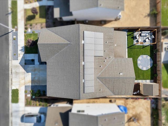 119 NE Riverway Drive, Visalia, CA 93291