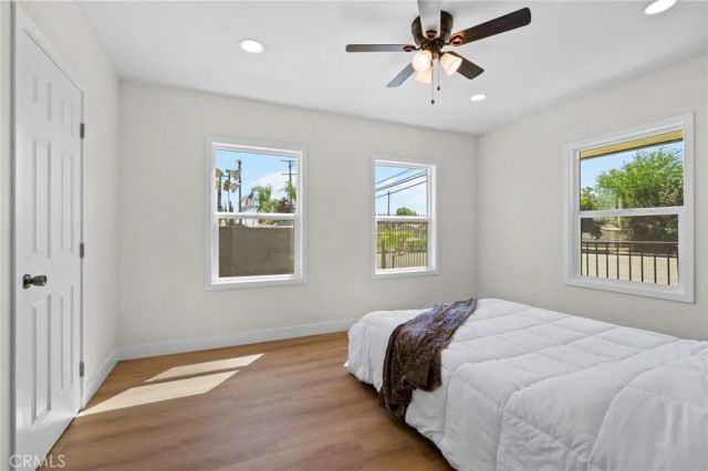 956 S Reservoir, Pomona, CA 91766