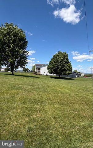 479 LEA DR, Chambersburg, PA 17202