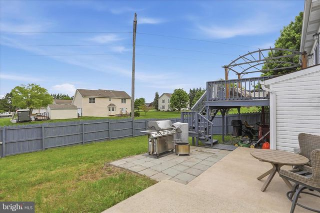 479 LEA DR, Chambersburg, PA 17202