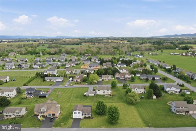 479 LEA DR, Chambersburg, PA 17202
