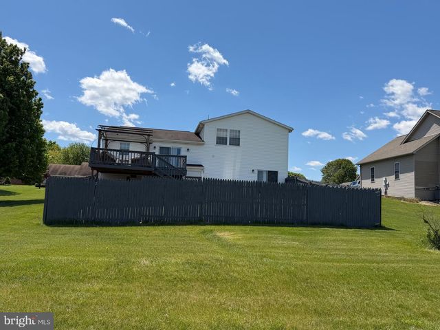 479 LEA DR, Chambersburg, PA 17202