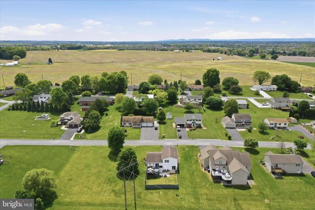 479 LEA DR, Chambersburg, PA 17202