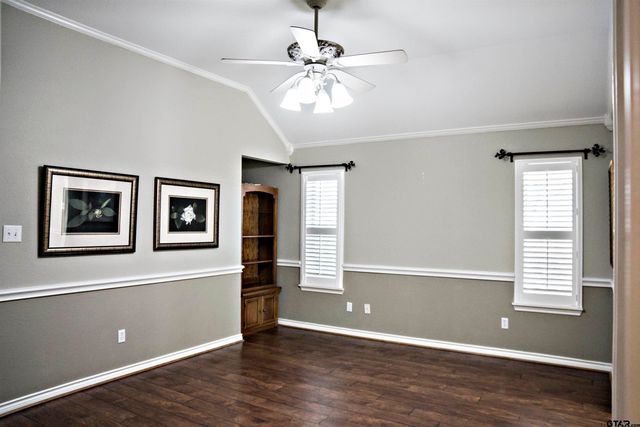 111 LONNIE DR., Athens, TX 75751