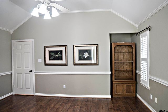 111 LONNIE DR., Athens, TX 75751