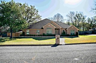 111 LONNIE DR., Athens, TX 75751
