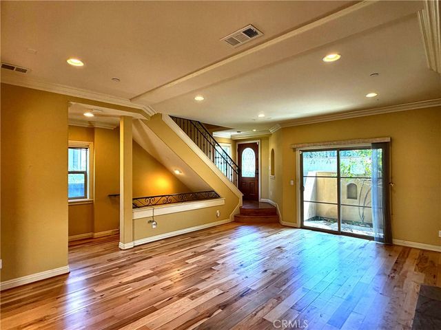 706 S Pacific Coast, Redondo Beach, CA 90277